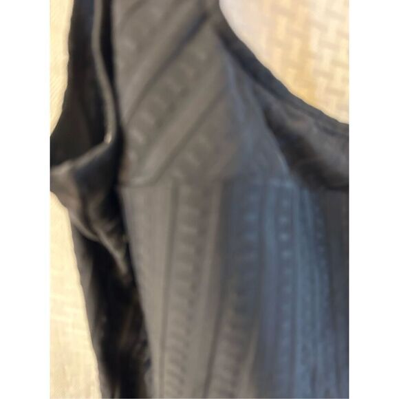 It Figures bathing suit rn#91106 Black Ribbed C Cup - Picture 3 of 8